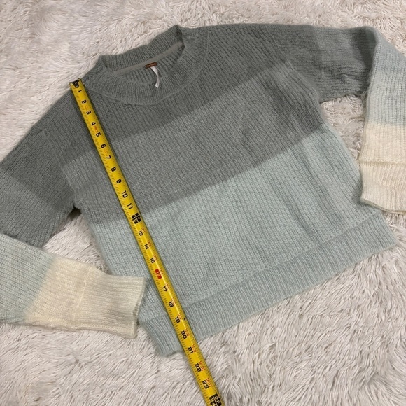FREE PEOPLE AUTUMN SKY colorblock wool blend PULLOVER woman’s size XS - Picture 4 of 9